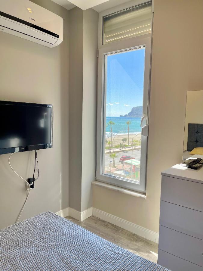 Sa Apartments! Beachfront Apartment With Sea View & Pool Alanya Exterior photo