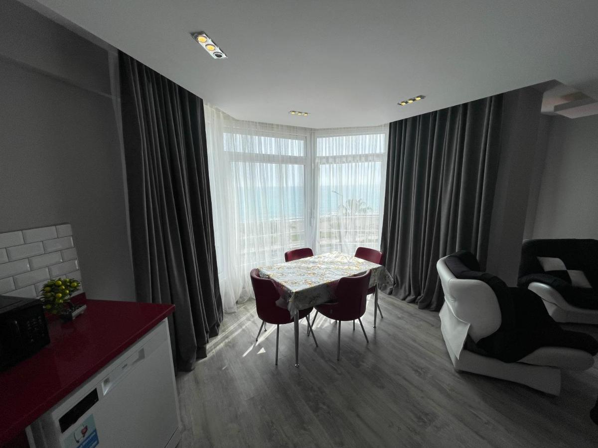Sa Apartments! Beachfront Apartment With Sea View & Pool Alanya Exterior photo