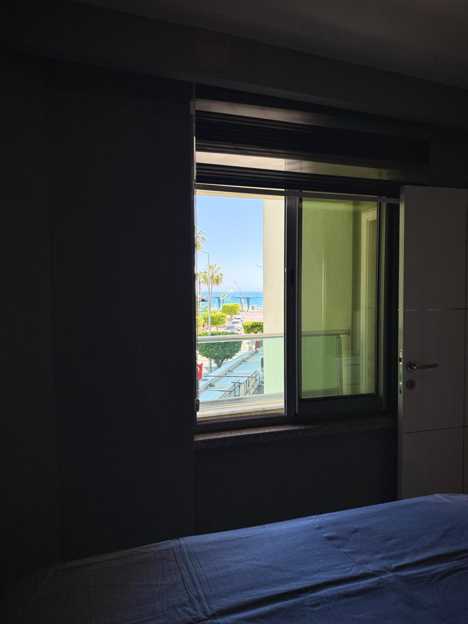 Sa Apartments! Beachfront Apartment With Sea View & Pool Alanya Exterior photo