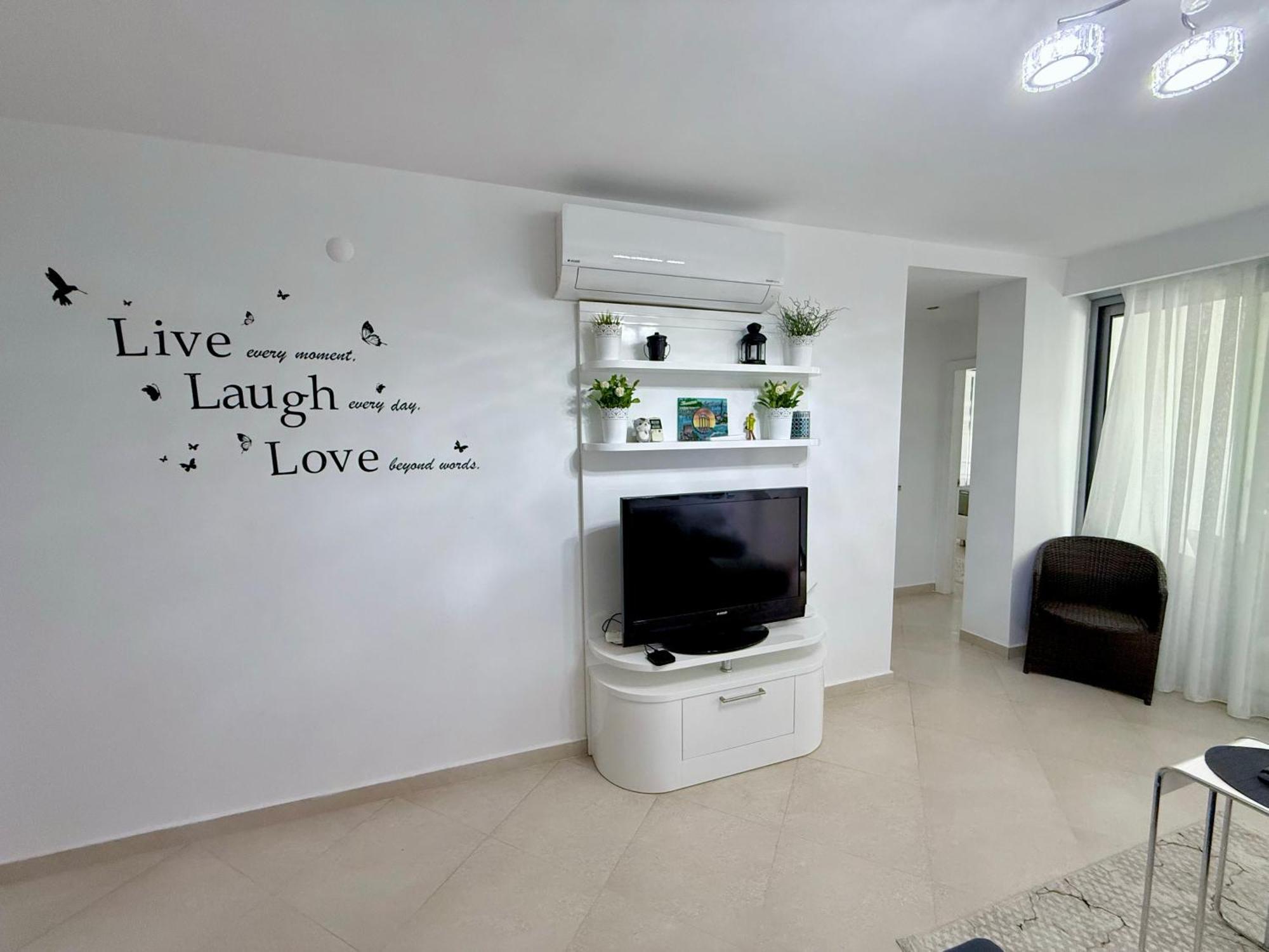 Sa Apartments! Beachfront Apartment With Sea View & Pool Alanya Exterior photo