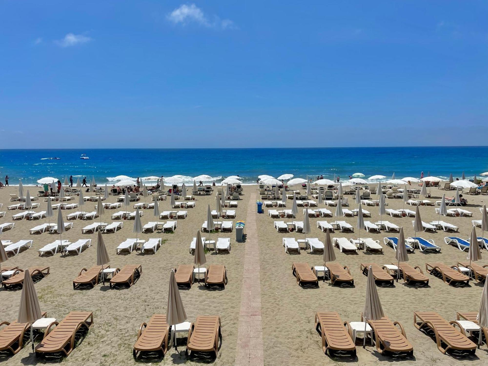 Sa Apartments! Beachfront Apartment With Sea View & Pool Alanya Exterior photo